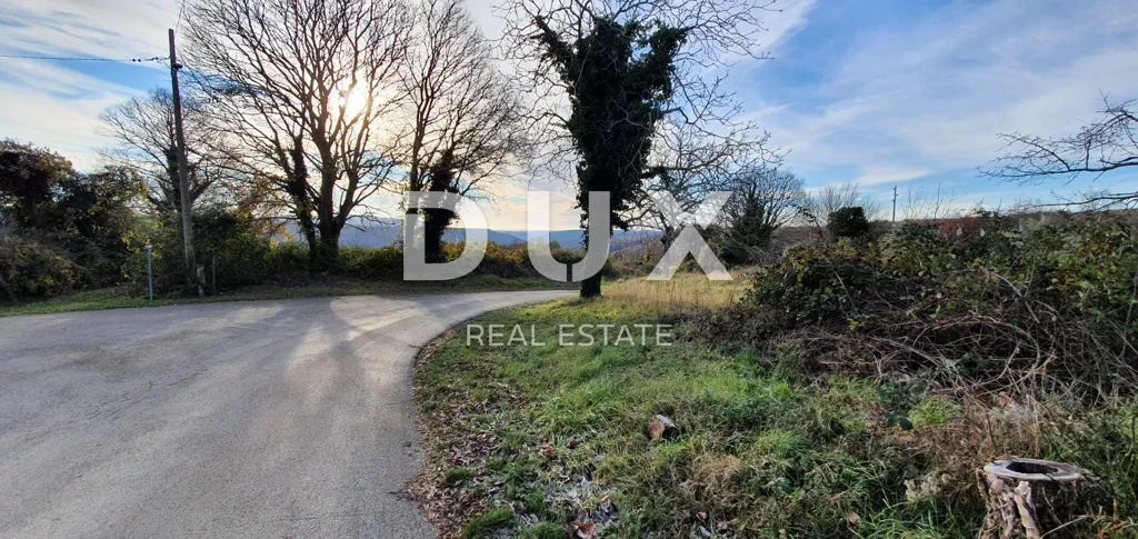 Jardin - Plot with Sea View near Barban, Istra