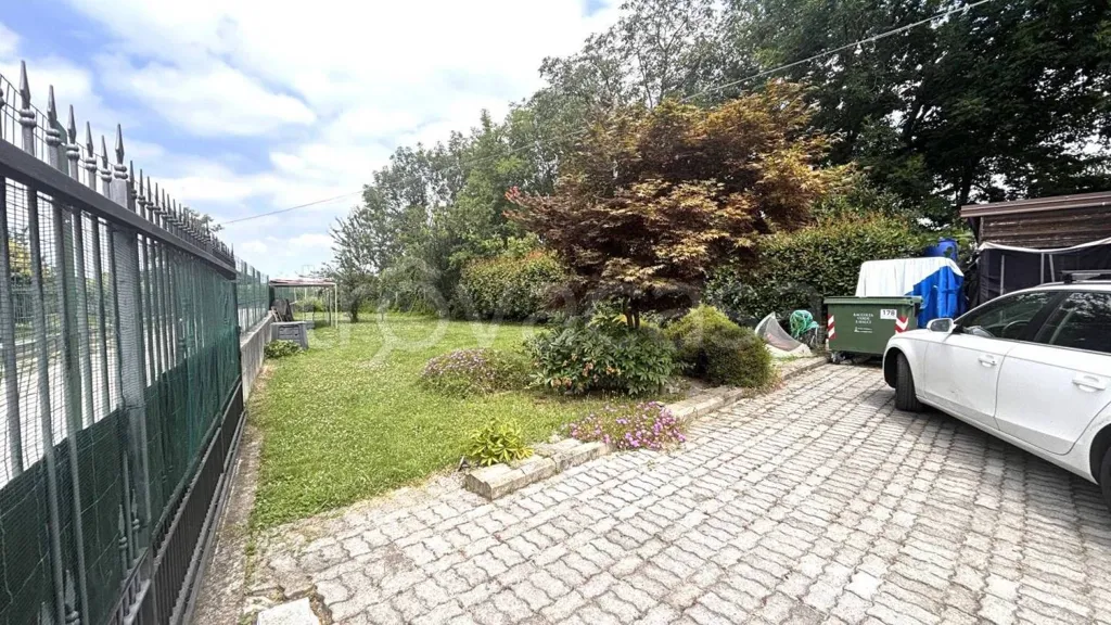 Maison 5 pièces à Bernezzo