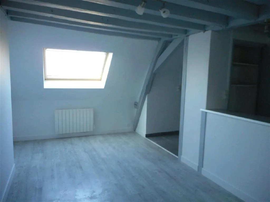 Stanze - Renovated 2-Bedroom Apartment in Aigle Centre