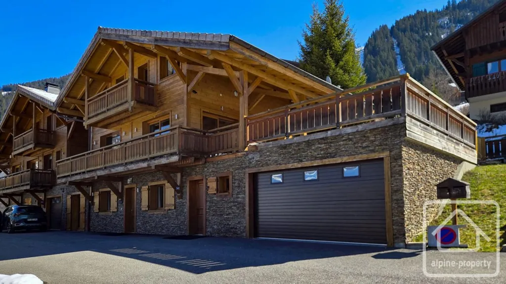 Välivaade - Contemporary Chalet with Jacuzzi in Châtel