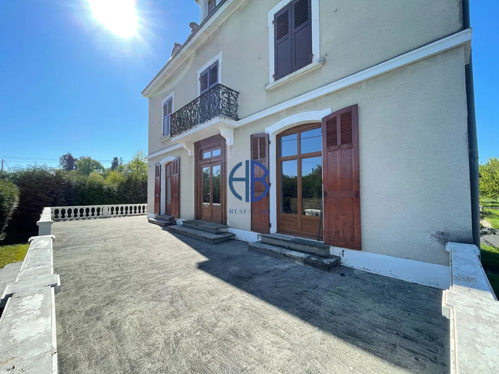 Välivaade - Character House with Pool in Les Abrets en Dauphiné