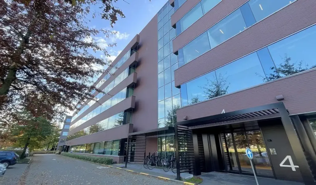 Välivaade - Office Space in The Sage, Berchem