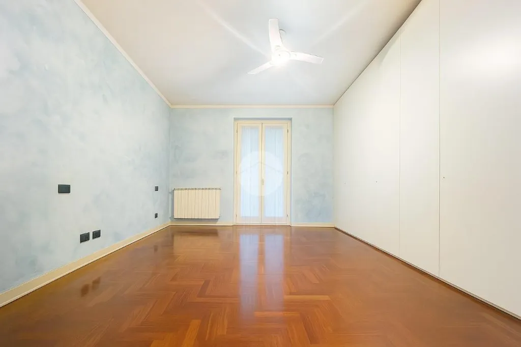 Pièces - Prestigious Villa with Park View in Collebeato