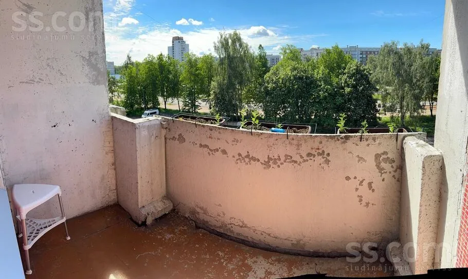 Balcony - 3-Bedroom Flat with Balcony in Riga
