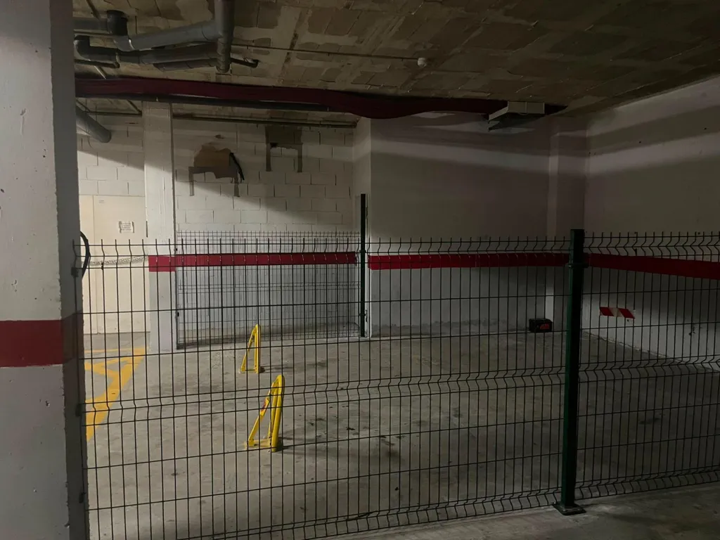 Garage - Garage Spaces in Torrequebrada, Benalmádena