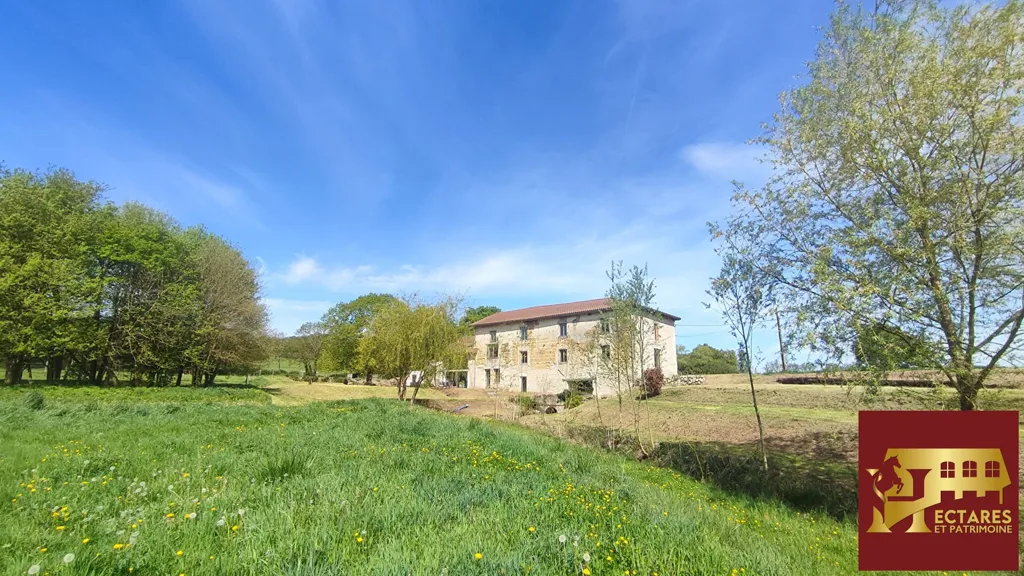 Extérieur - Ancien Moulin avec Jardin entre Lyon et Genève