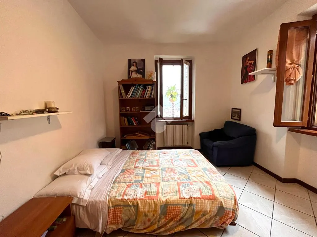 Magamistoad - Panoramic Apartment in Capriolo's Historic Centre