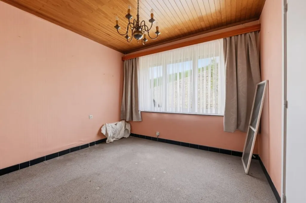 Bedrooms - Renovatable Building with Garden in Diepenbeek