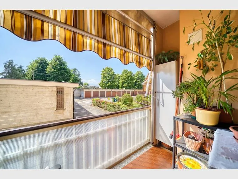 Rõdu - Partially Rented Flat with Balcony in Rivalta di Torino
