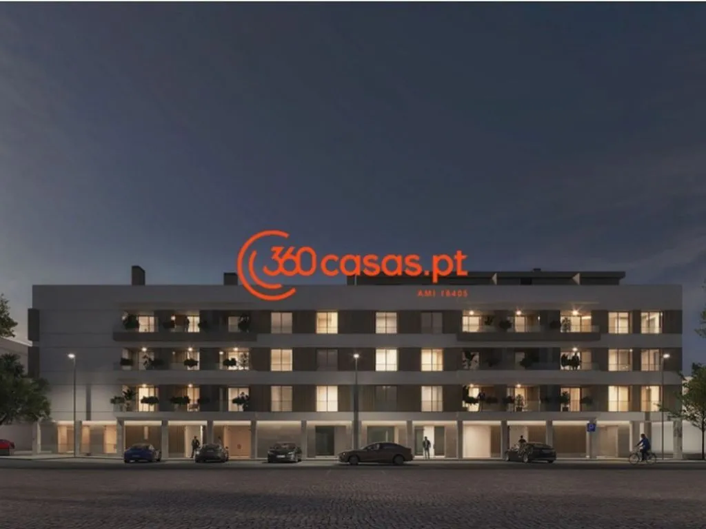 Luxury Flat with Balcony in Almancil, Algarve