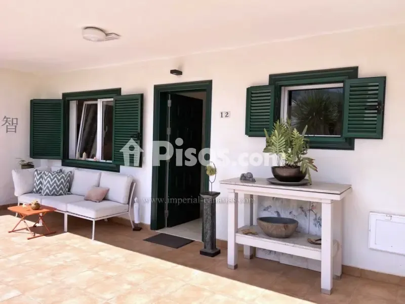 Terrace - Modernised Flat with Pool in La Paz