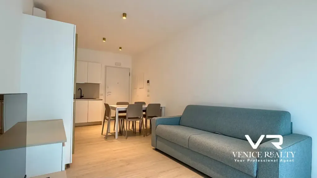 Séjour - Trilocale with Private Garden in Jesolo