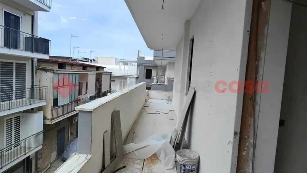 Balcony - Four-Bedroom Apartment in Frattamaggiore