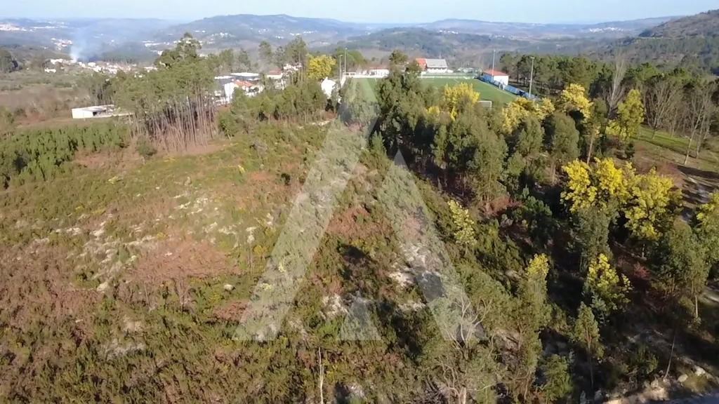 Vue aérienne - Rural Land with Easy A25 Access in Mangualde