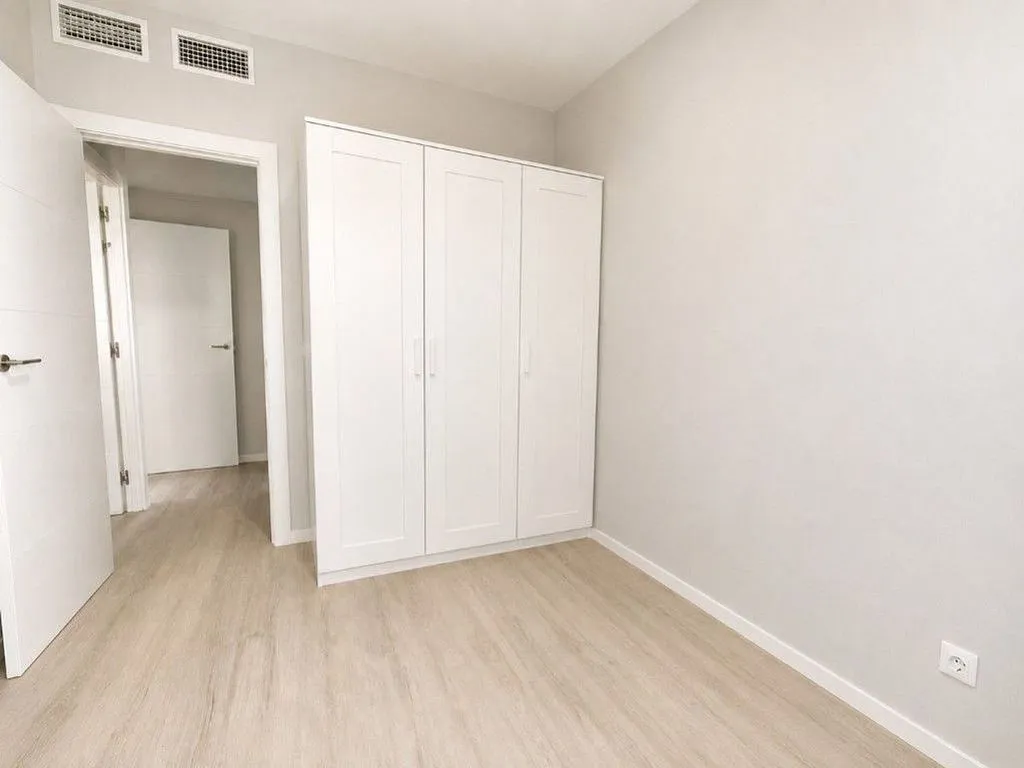 Chambres - Semi-New Apartment with Pool in Poniente-Norte