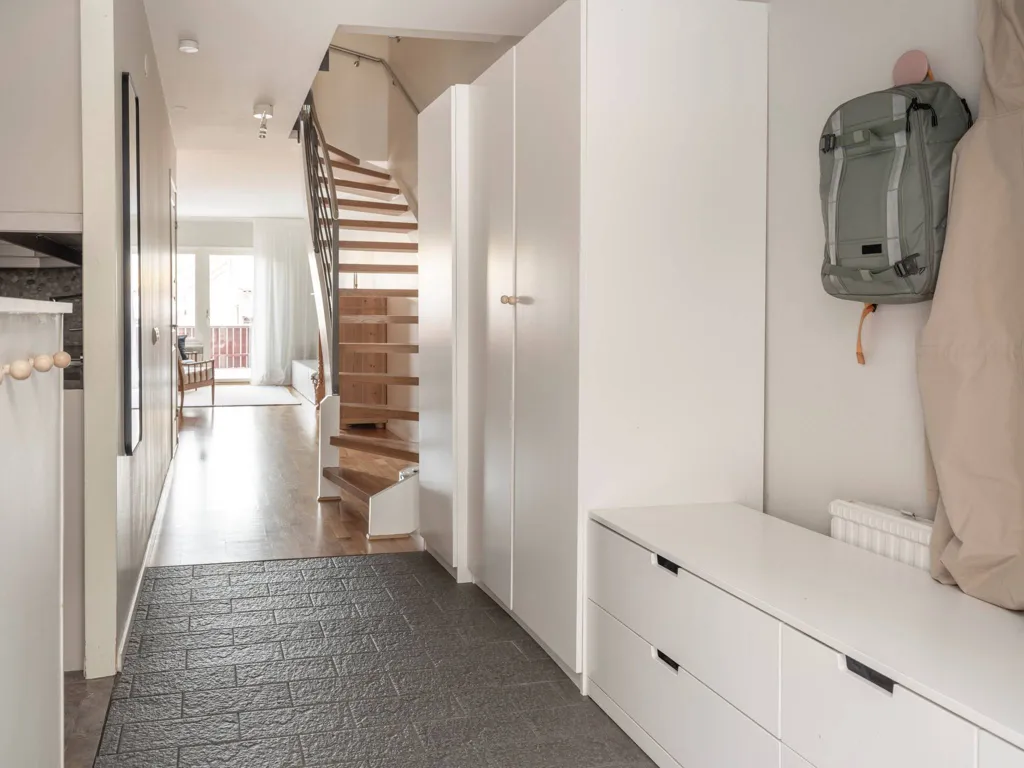 Ingresso - Modernised Terraced House with Altan in Norrviken