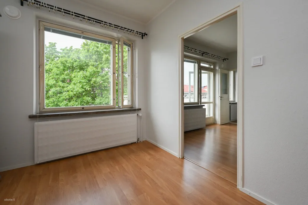 Pièces - Bright Penthouse with Balcony in Helsinki