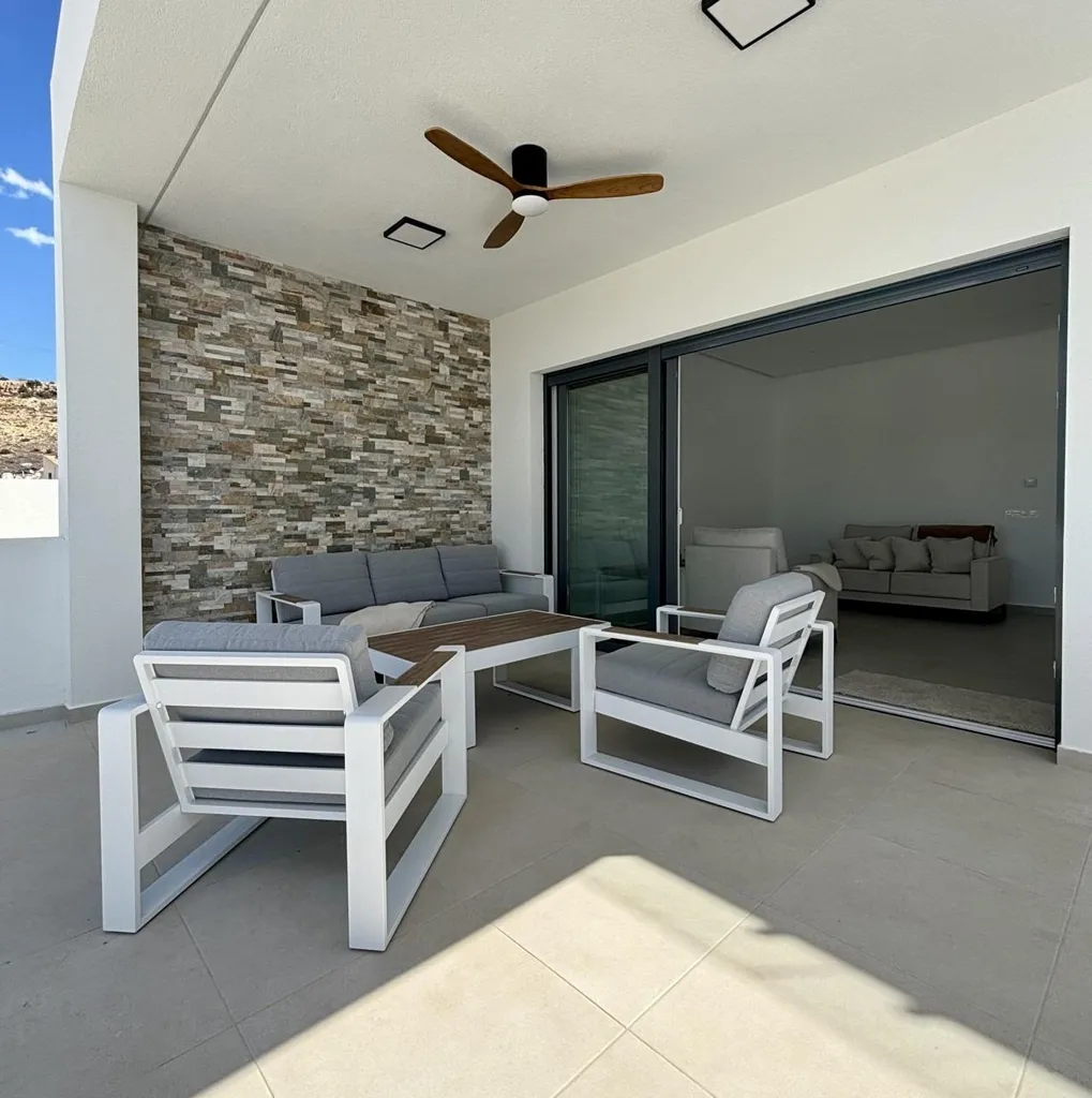 Terrass - Chalet with Pool in Benijófar