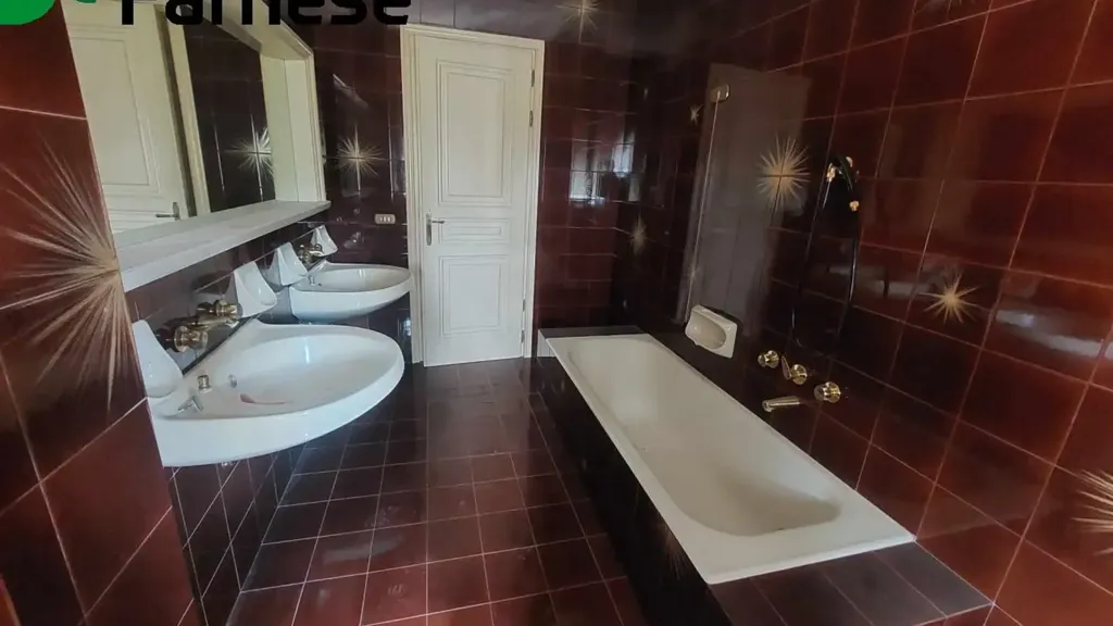 Salles de bain - Multi-Level Apartment near Stadio, Piacenza