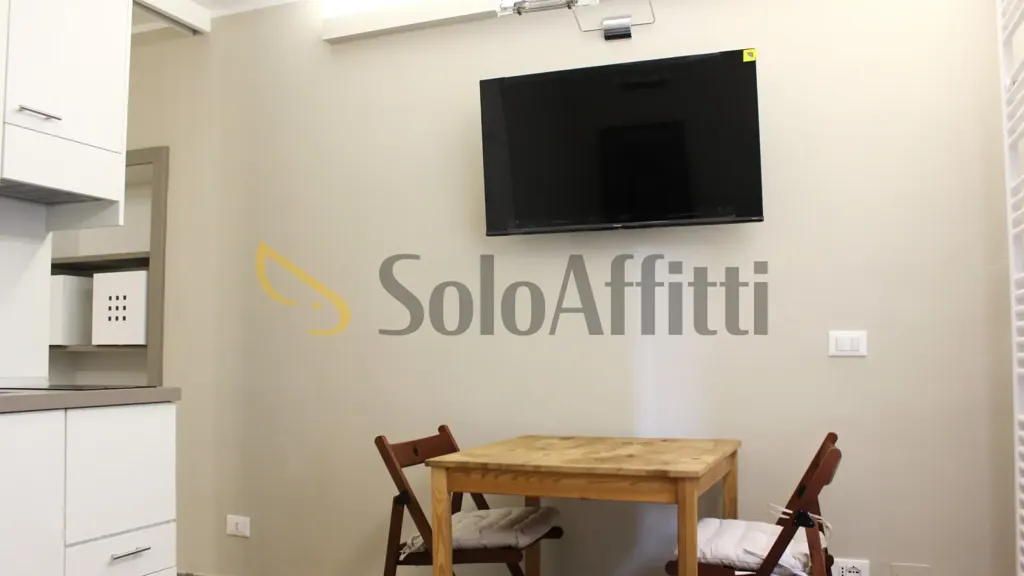 Söögituba - Modern Studio with Lift in Milan
