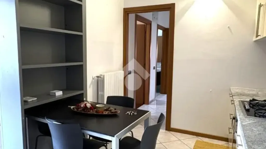 Salle à manger - Modern Apartment with Terrace in Senago