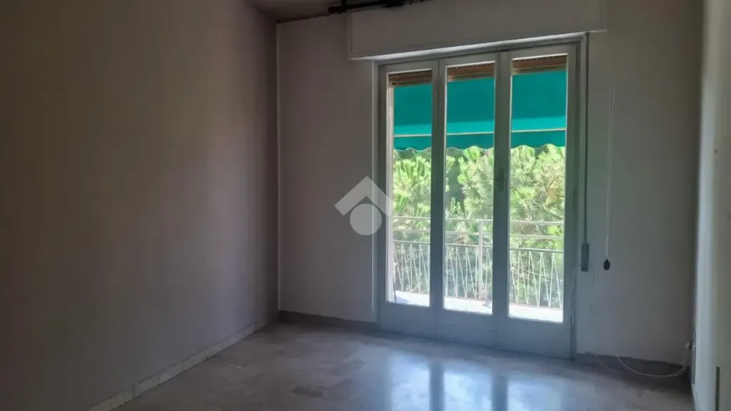 Pièces - Apartment with Balcony in Savona