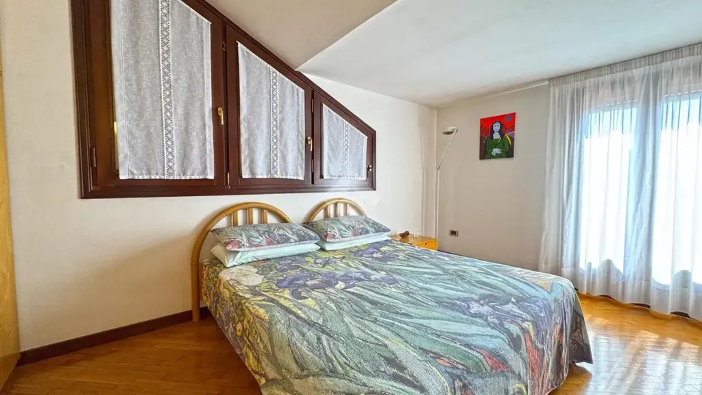 Chambres - Bifamiliare Villa with Private Garden in Marsango