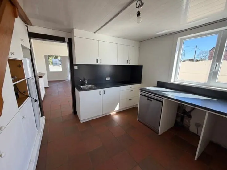 Köök - Detached House with Garden in Quiet Location