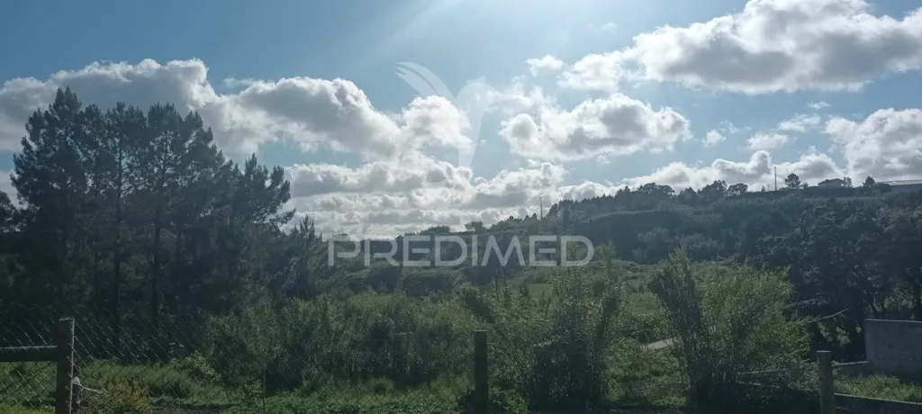 Jardin - Construction Plot with Solar Exposure near Leiria