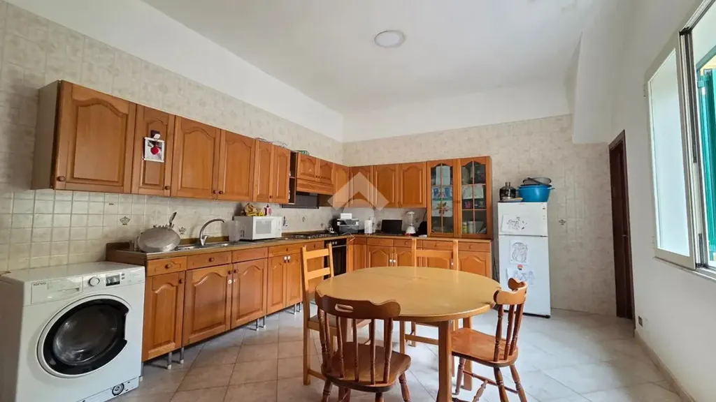 Kitchen - Apartment with Terrace in Montesanto, Naples