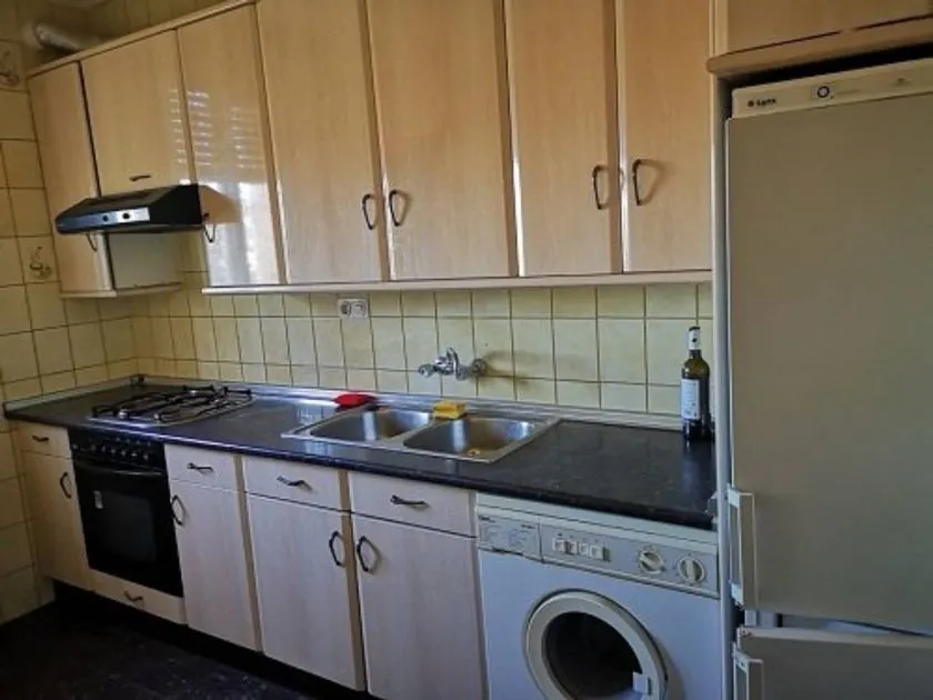Cuisine - Chalet with Balsa in Albacete