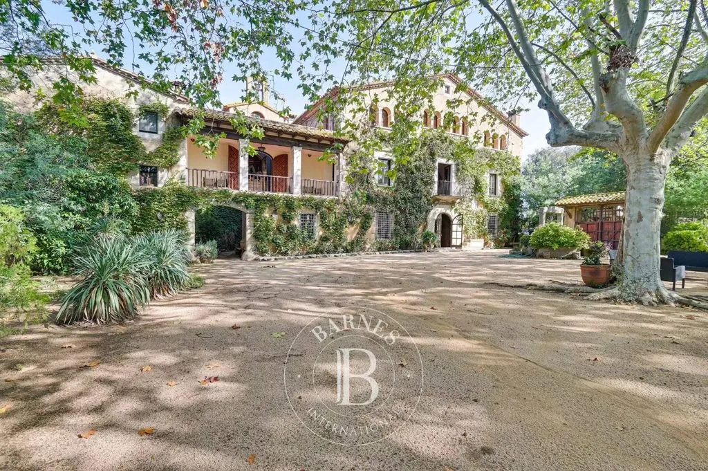 Extérieur - Modernist Farmhouse with Pool in Llagostera