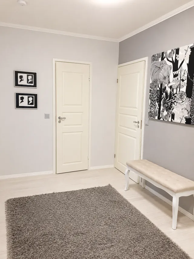 Esik - Modernised Apartment with Balcony in Central Location
