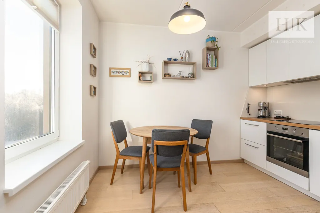 Salle à manger - Modern Apartment with Balcony in Mustamäe