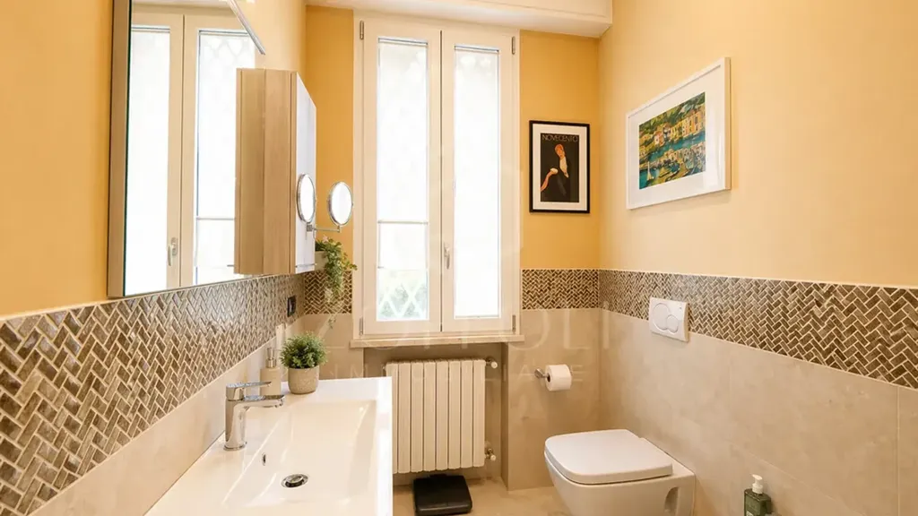 Vannitoad - Rustic Triplex with Balcony in Cervia