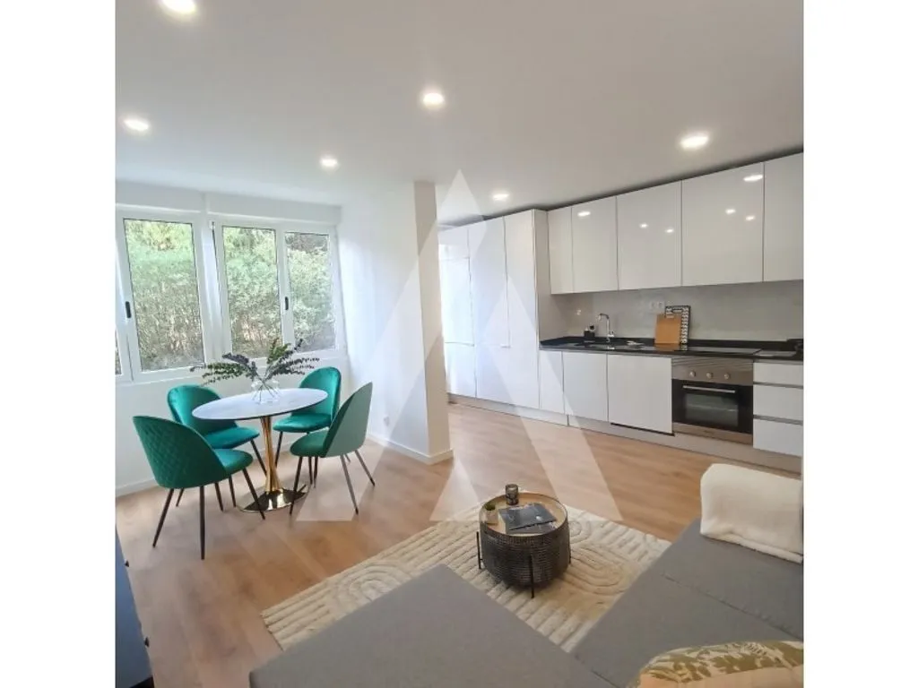 Cuisine - Luxury Apartment with Balcony in Lisbon