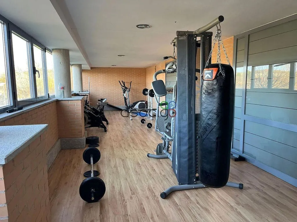 Rooms - Apartment with Garage in Las Cañas