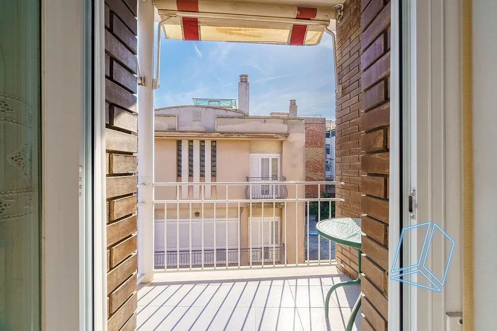Balcon - Charming Chalet with Terrace in Gavà Centre
