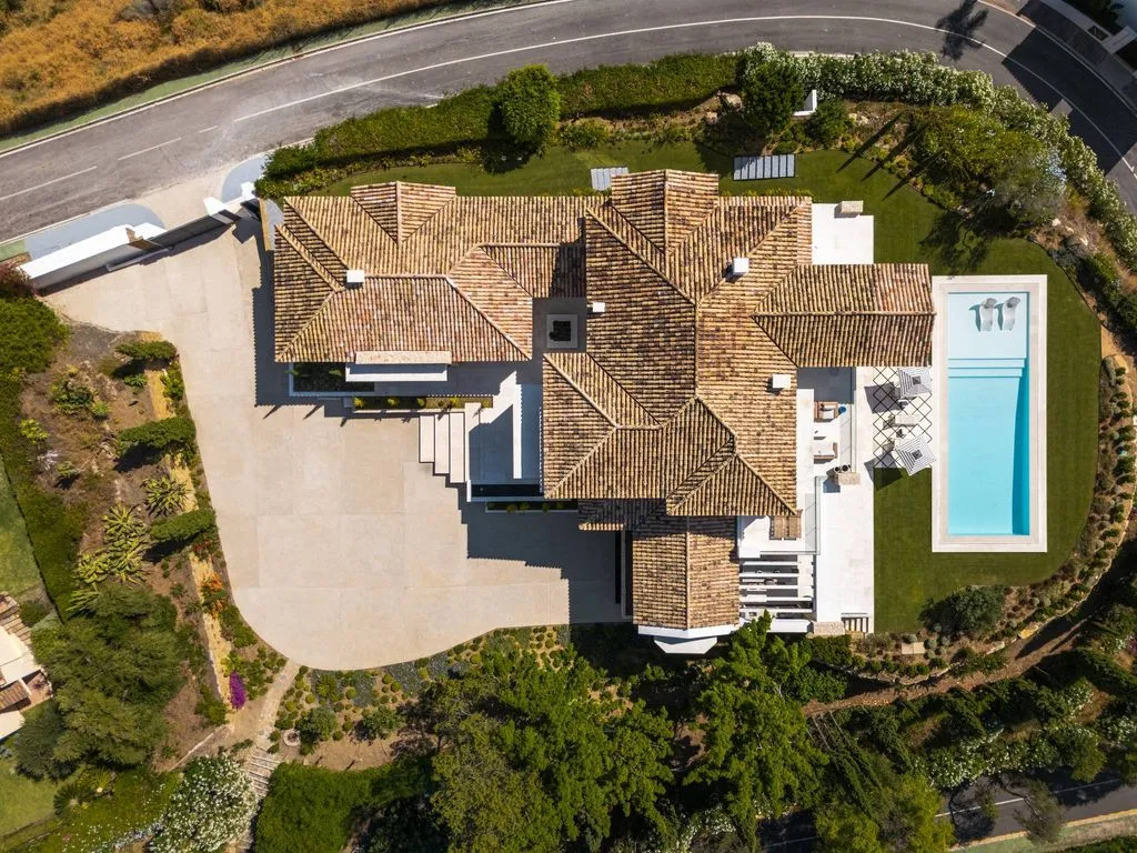 Vue aérienne - Luxury Villa with Panoramic Views in El Herrojo