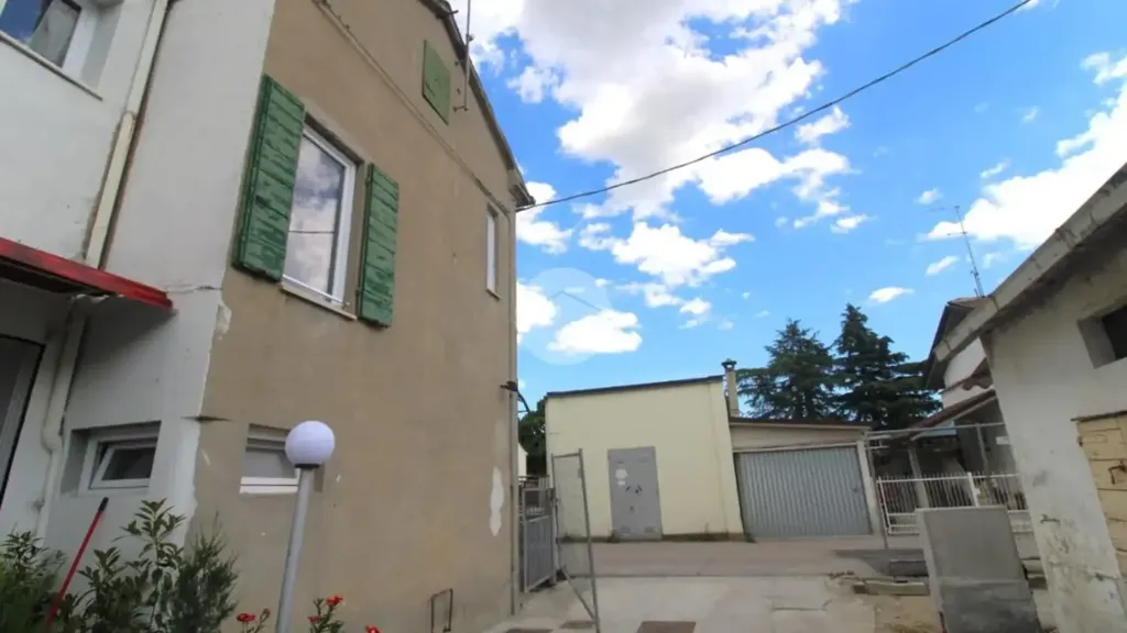 Välivaade - Semi-detached House with Dependance in Tipano, Cesena