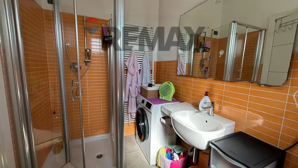 Vannitoad - Modern Studio with Darsena View in Ferrara