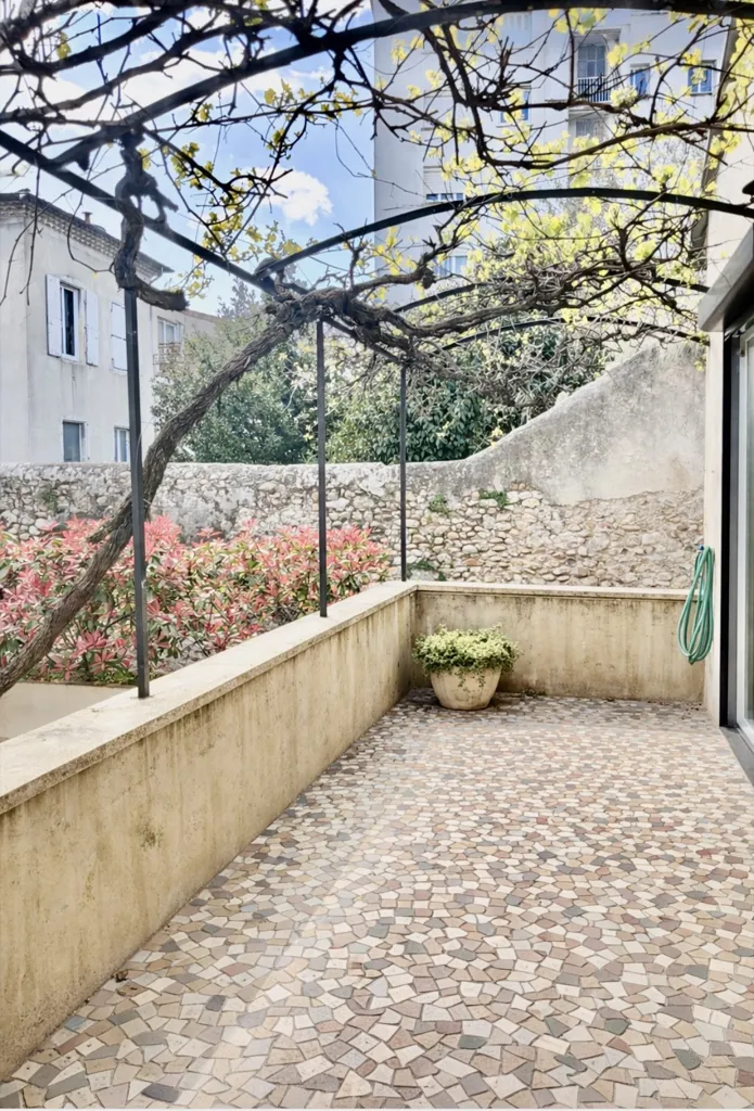 Terrass - Charm House with Courtyard in Montélimar