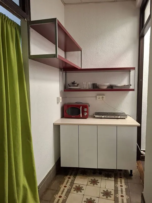 Cuisine - Furnished Studio with Balcony in Granada Centre