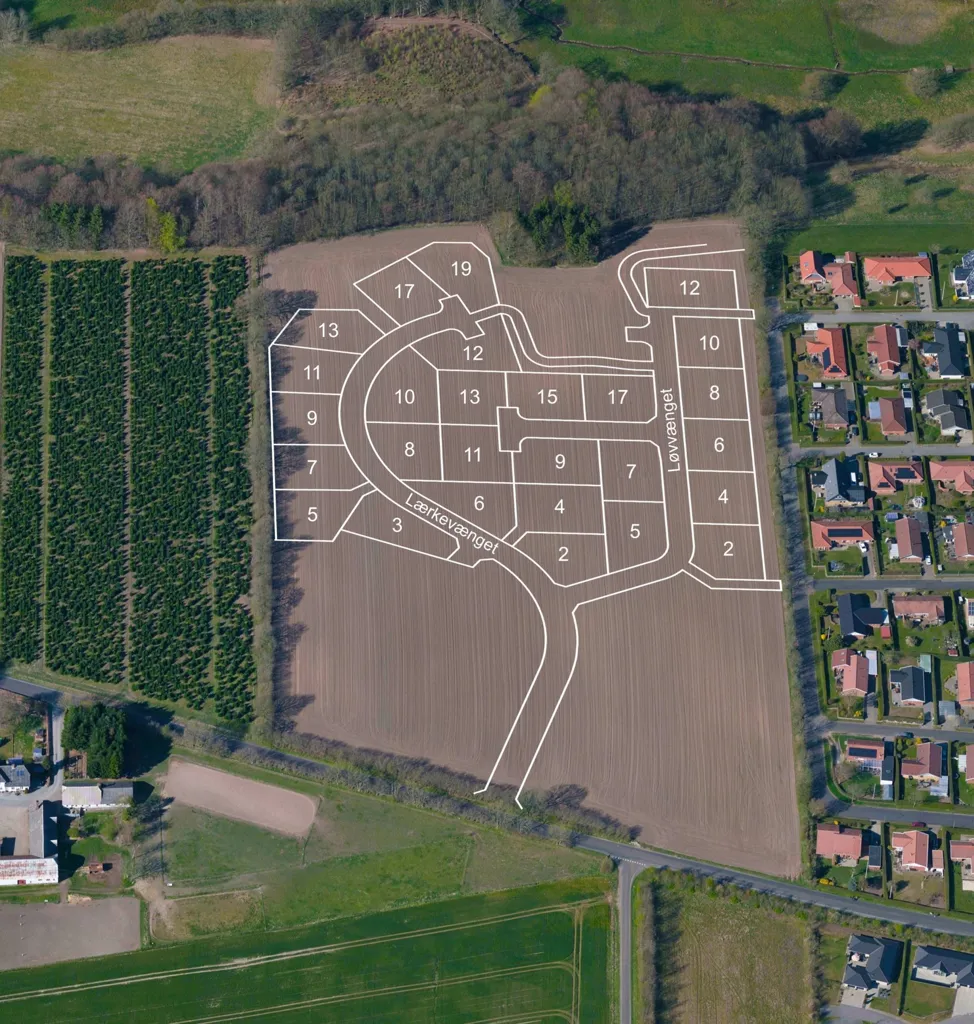Õhuvaade - Year-Round Plot with 5G Coverage in Almind