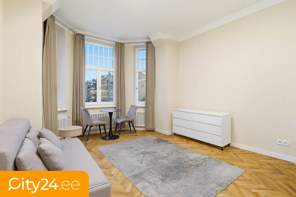 Elutuba - Furnished Studio in Historic Jūgendstil Building, Riga Centre