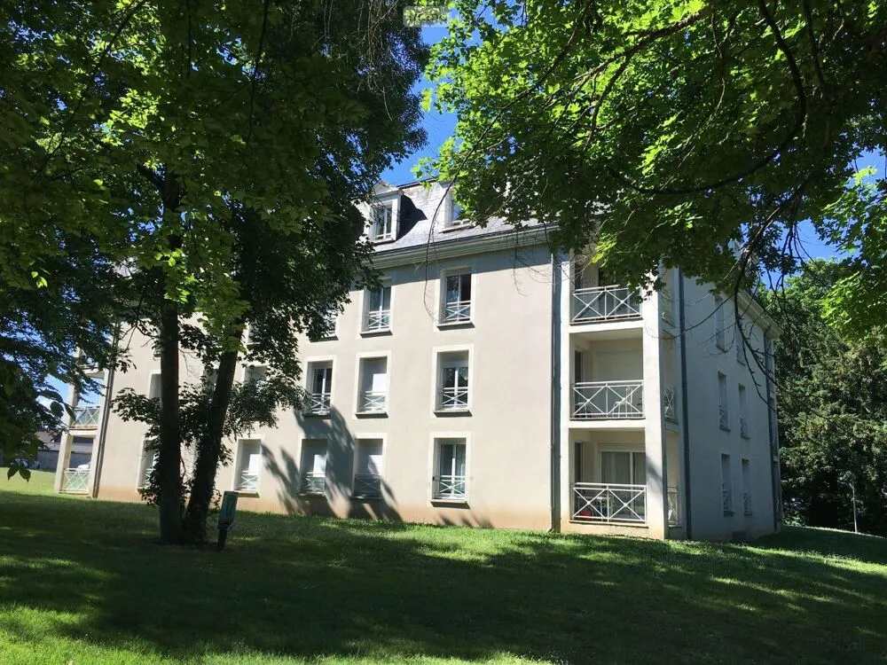 Extérieur - Appartement 3 Pièces avec Parking à Villedieu-sur-Indre
