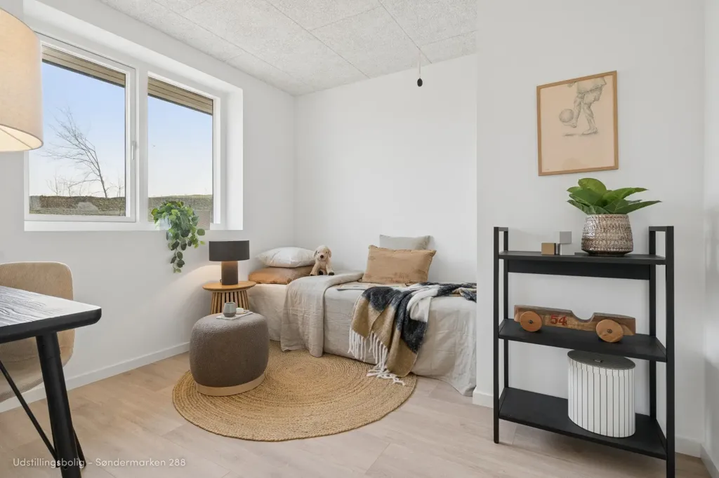 Kabinet - Contemporary House with Terrace in Tølløse