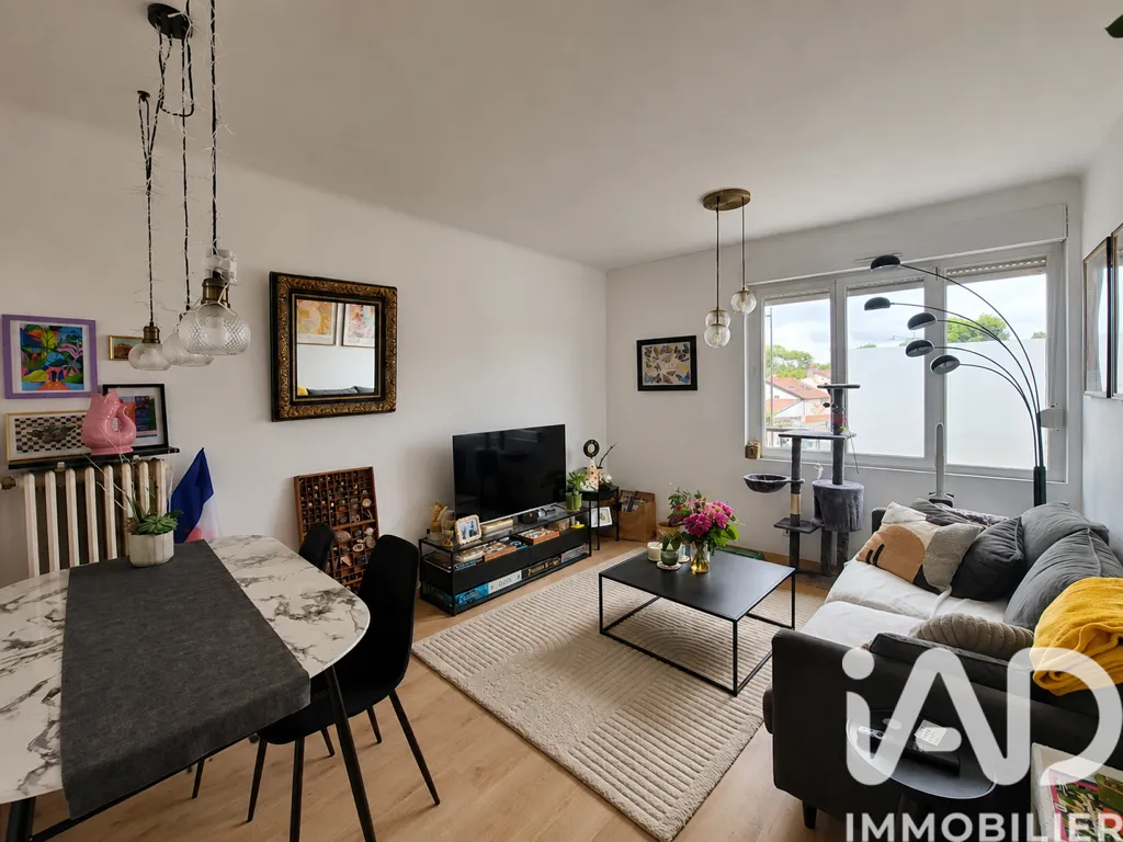 Séjour - Appartement avec Garage à Saint-Dizier