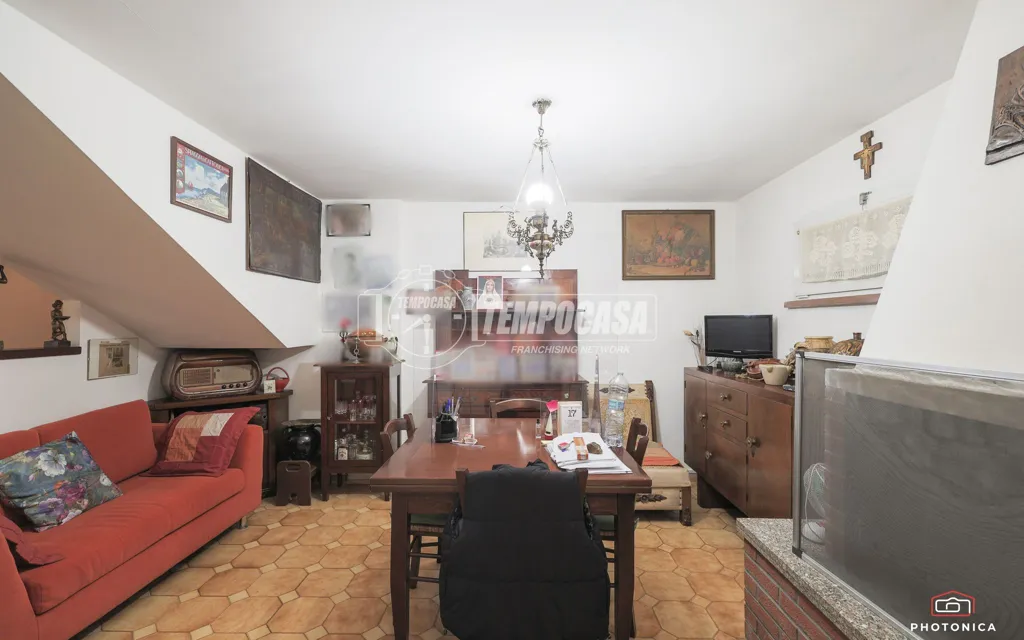 Elutuba - Terraced Villa with Two Apartments in Cattolica
