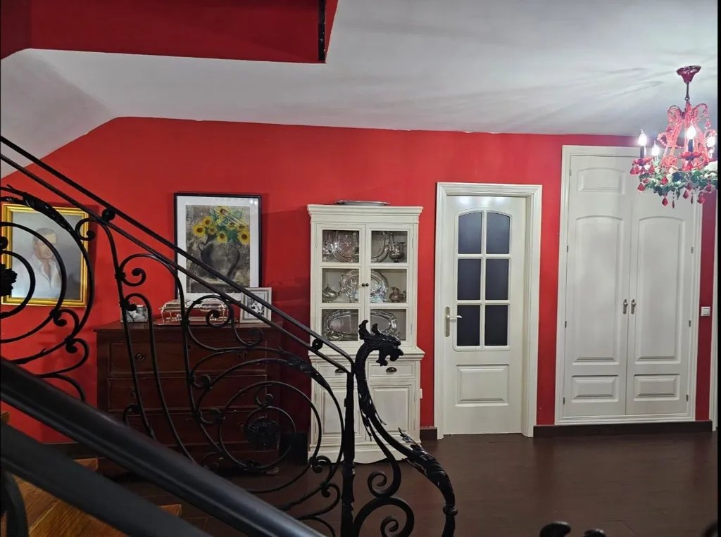 Rooms - Chalet with Pool in Sierra Norte, Madrid
